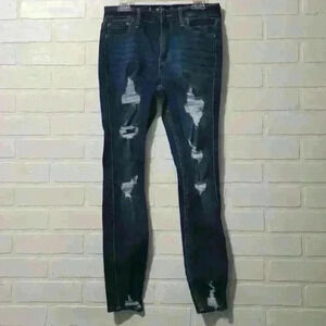 Hollister Ripped Jeans Stretchable Size: W25/ L27 #0043